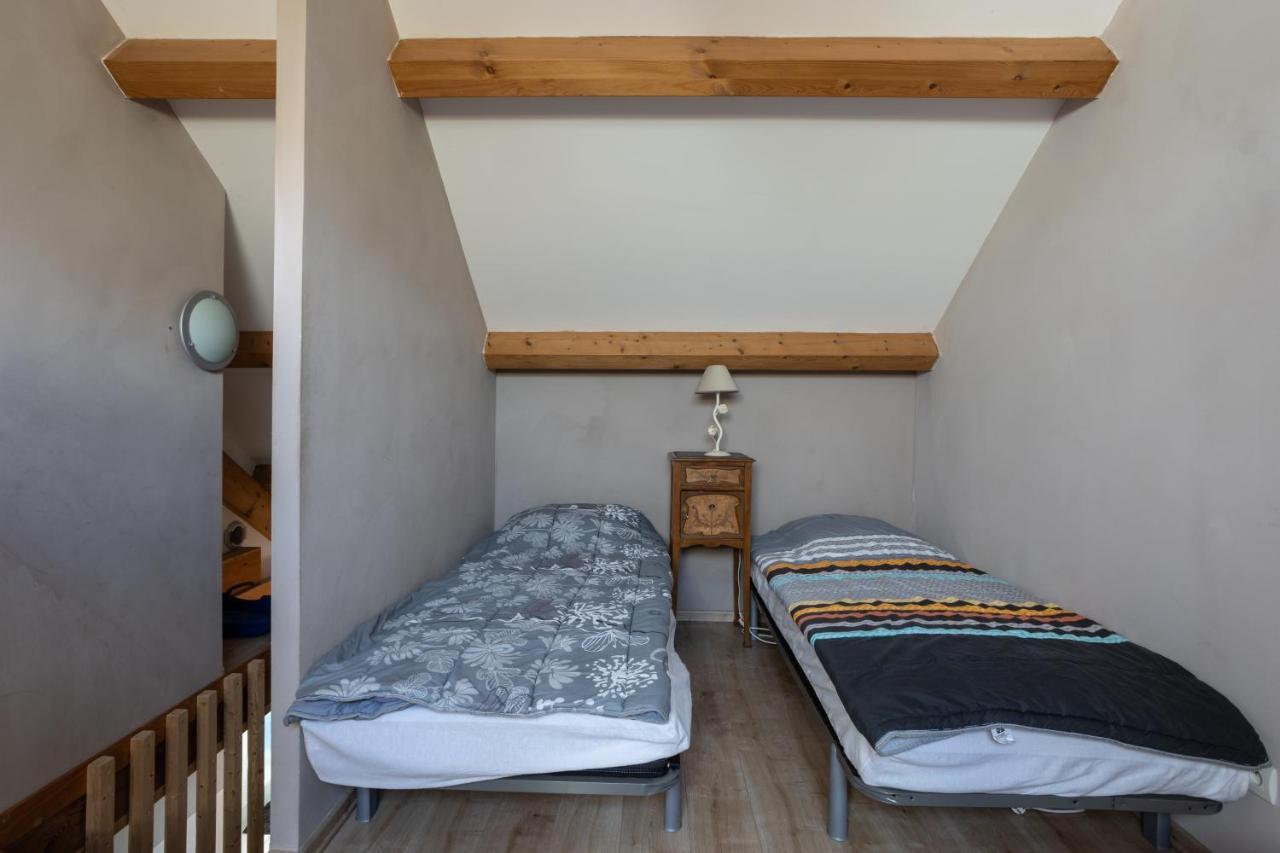 Linessa Apartment Embrun ภายนอก รูปภาพ